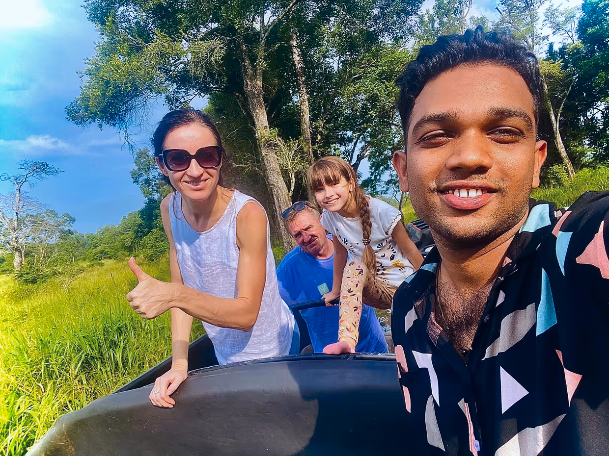 A selfie with happy clients